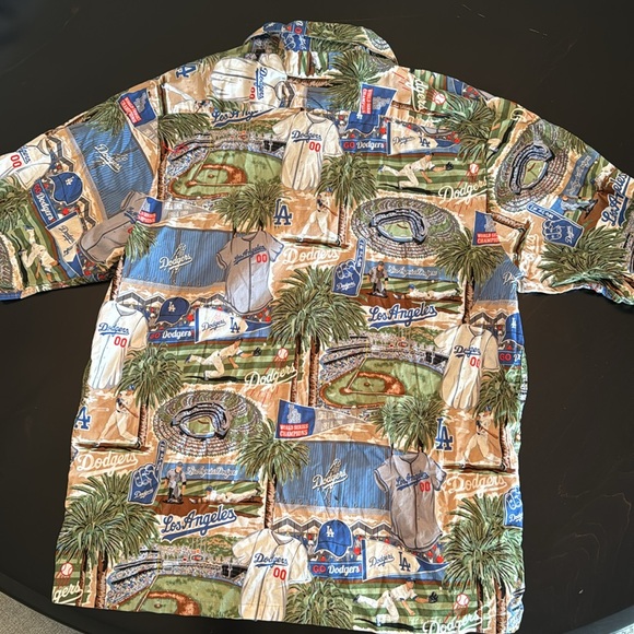 Aloha from reyn spooner Dodgers shirt - Picture 3 of 5